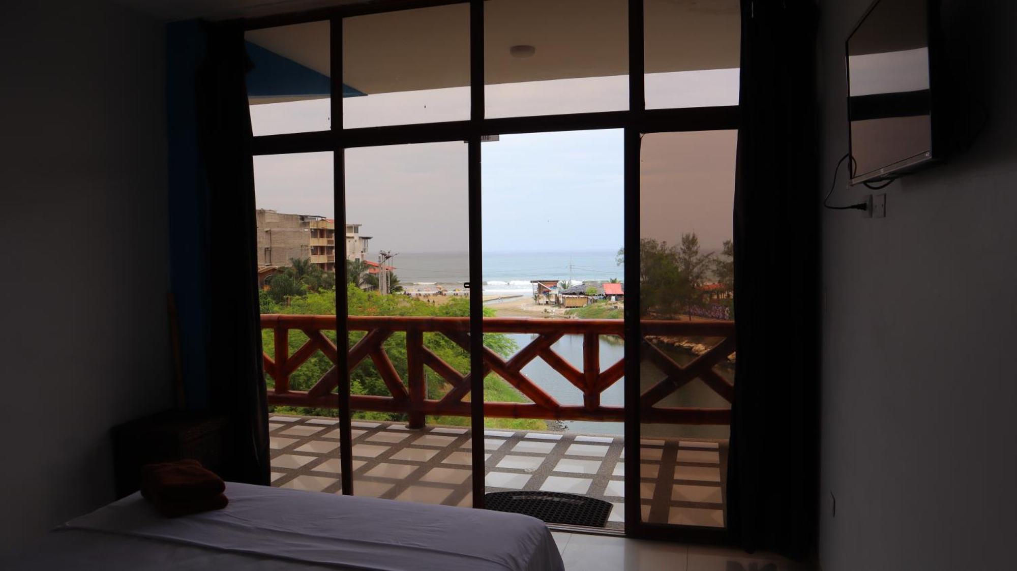 Hotel Sol Y Playa Montañita エクステリア 写真