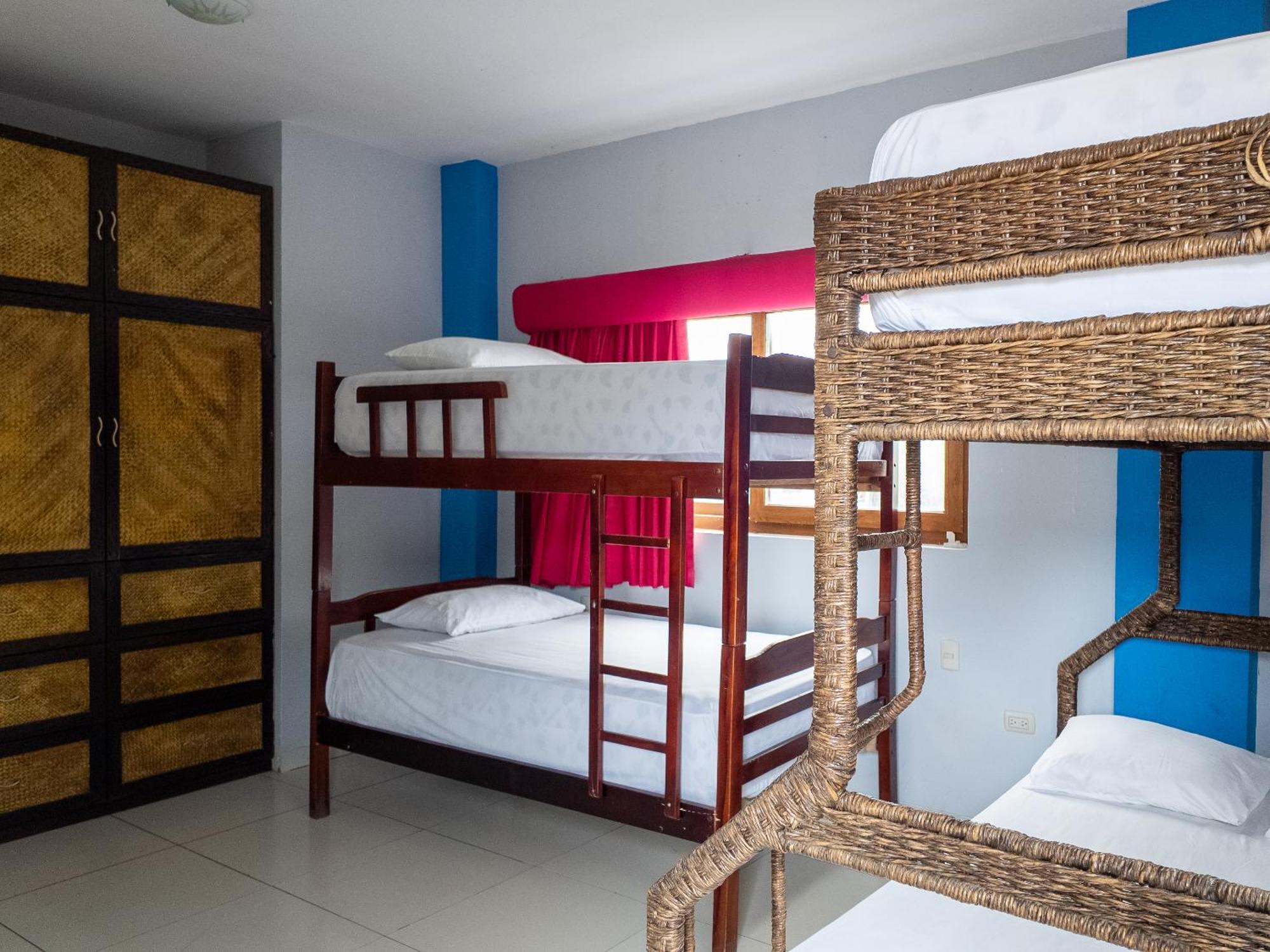 Hotel Sol Y Playa Montañita エクステリア 写真